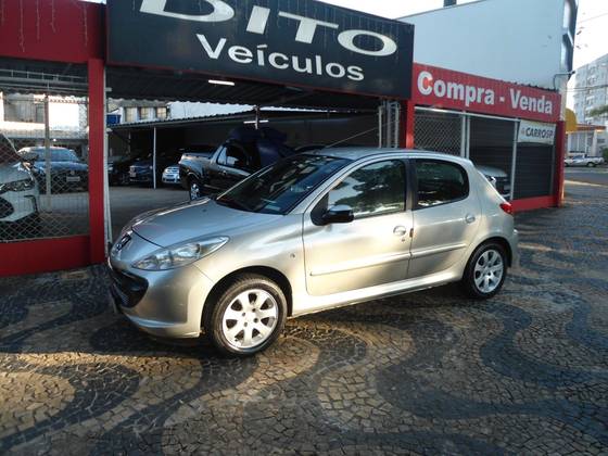 PEUGEOT 207 1.4 XR 8V FLEX 4P MANUAL PEUGEOT 207 1.4 XR 8V FLEX 4P MANUAL